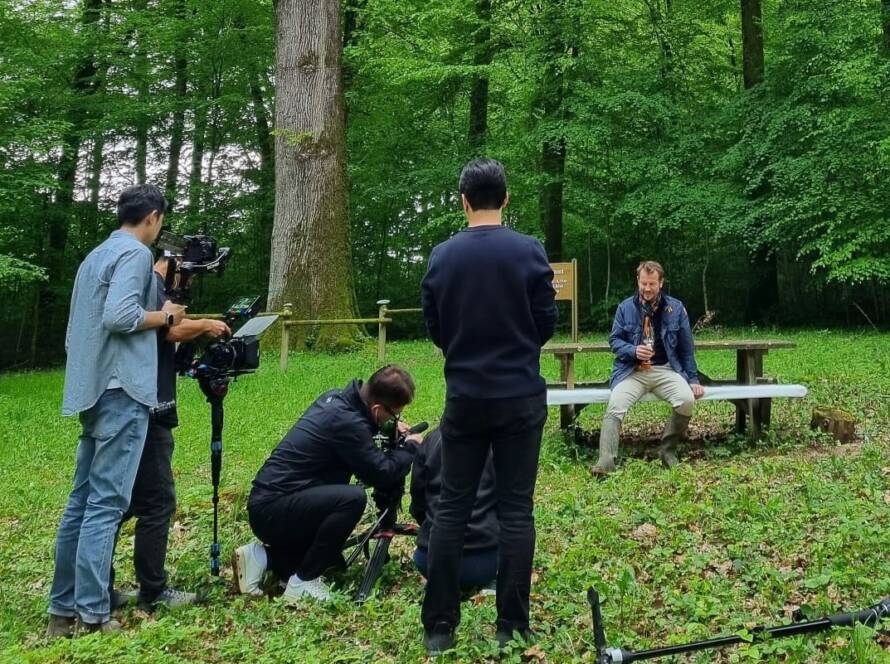 CC115F3C-E91C-439F-B3F3-8DEF6239CB8E